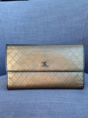 Chanel Trifold CC Flap Wallet Purse Matelasse Calfskin Gold Gray Silver